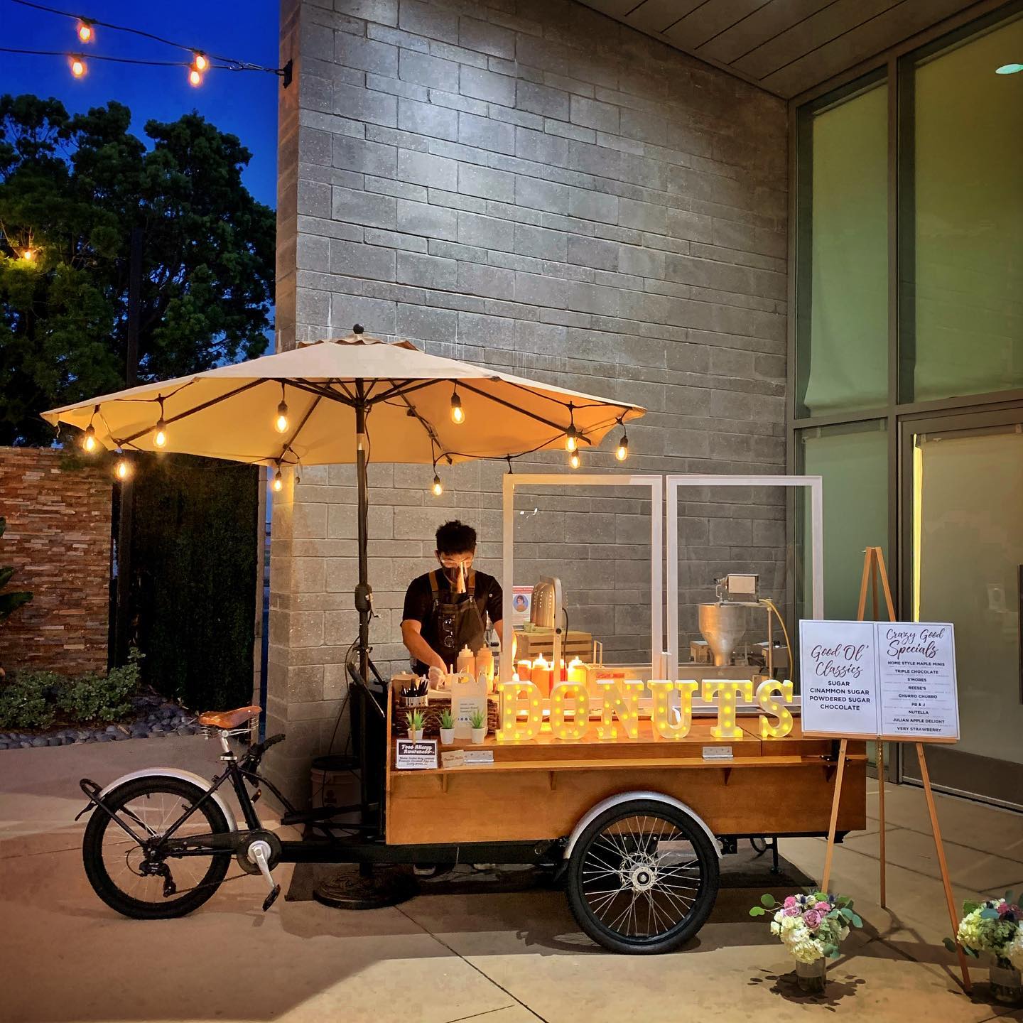 Donut Hello Event Catering Ferla Bikes #4